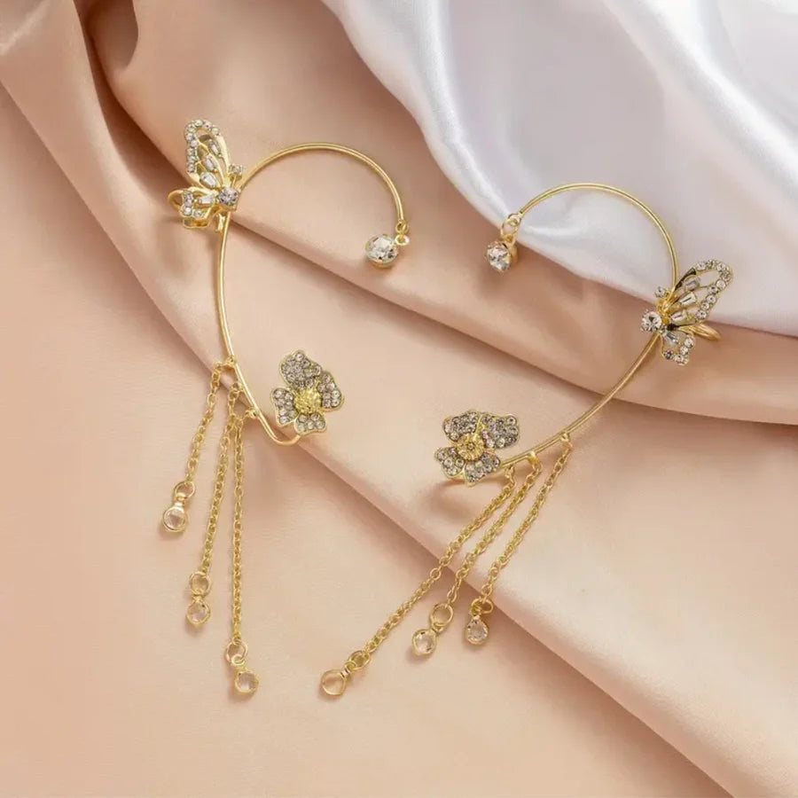 أقراط فراشة لامعة 💎 من الزركون بدون ثقب ✨ تصميم كوري يلتف حول الأذن بثبات وأناقة